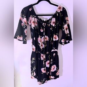 Active USA Black Floral mid Sleeve romper